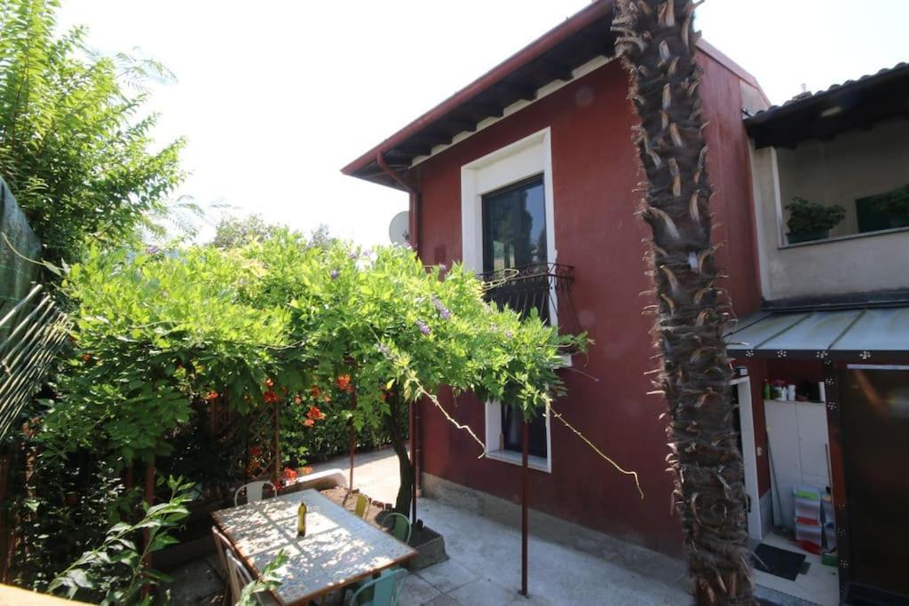 Cozy Modern Apt W Free Parking Bbq & Fully Equipped Villa Como Exterior foto